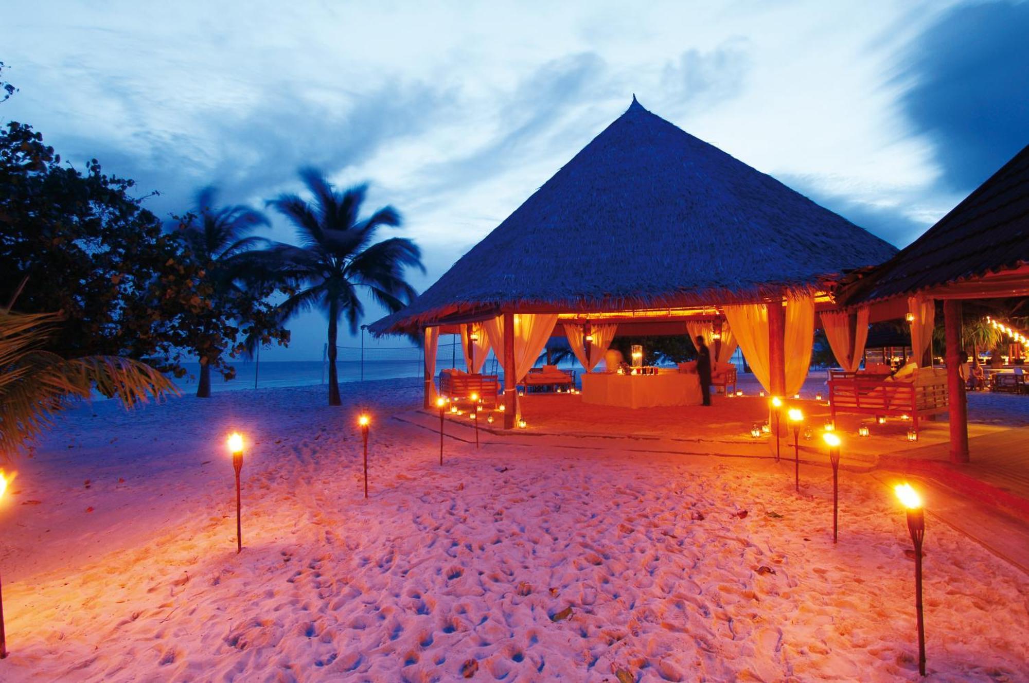 Diamonds Athuruga Maldives Resort & Spa Esterno foto