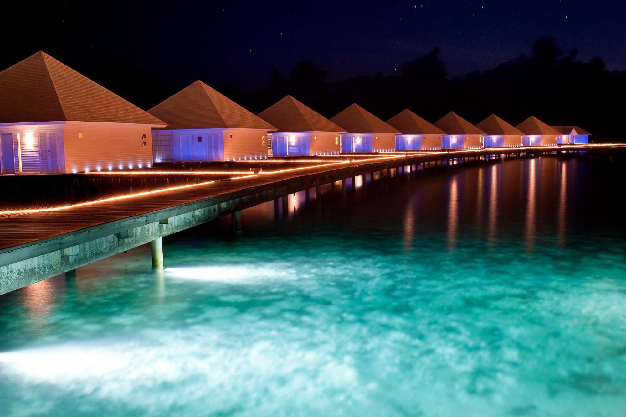 Diamonds Athuruga Maldives Resort & Spa Esterno foto