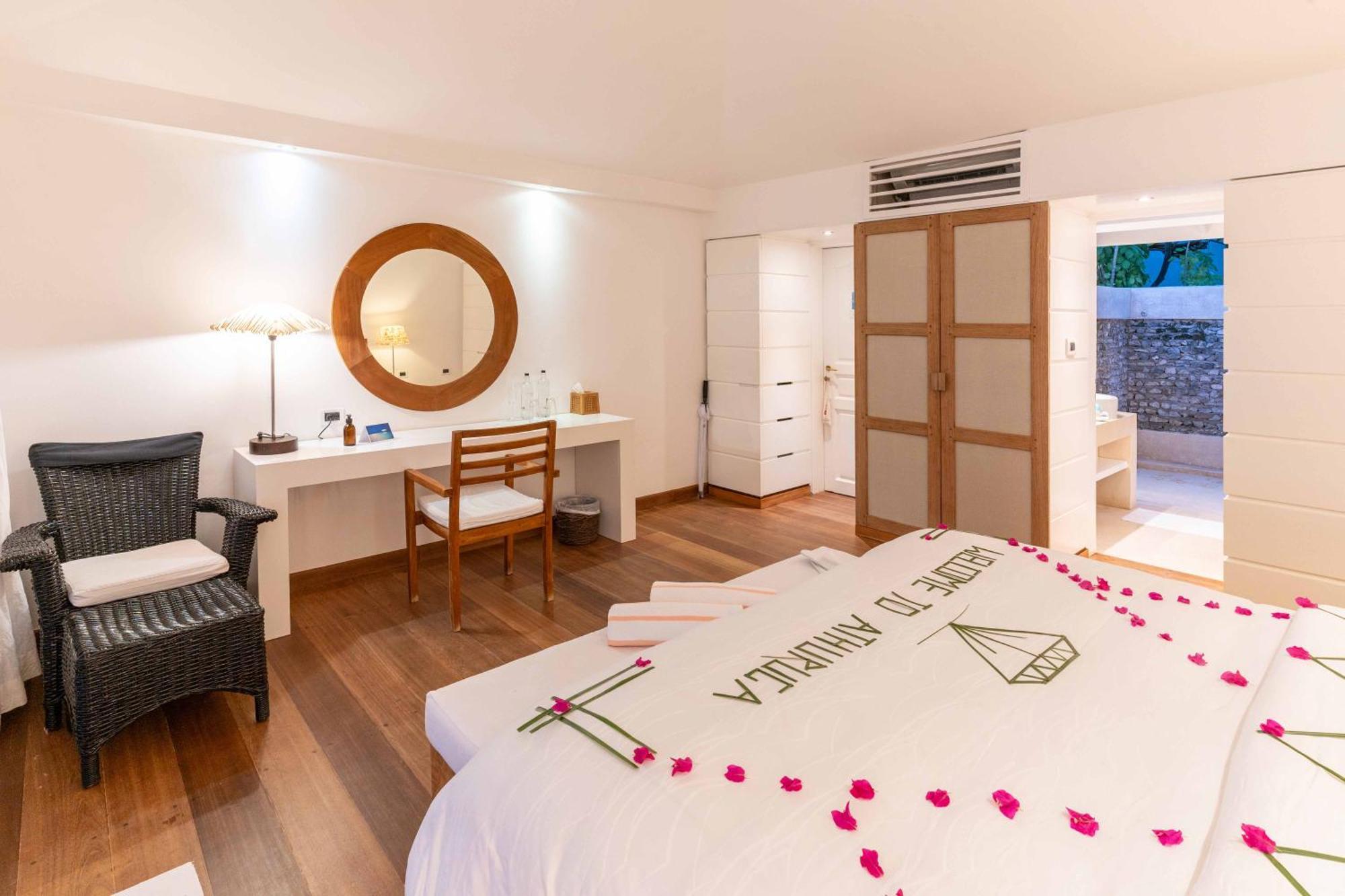Diamonds Athuruga Maldives Resort & Spa Esterno foto