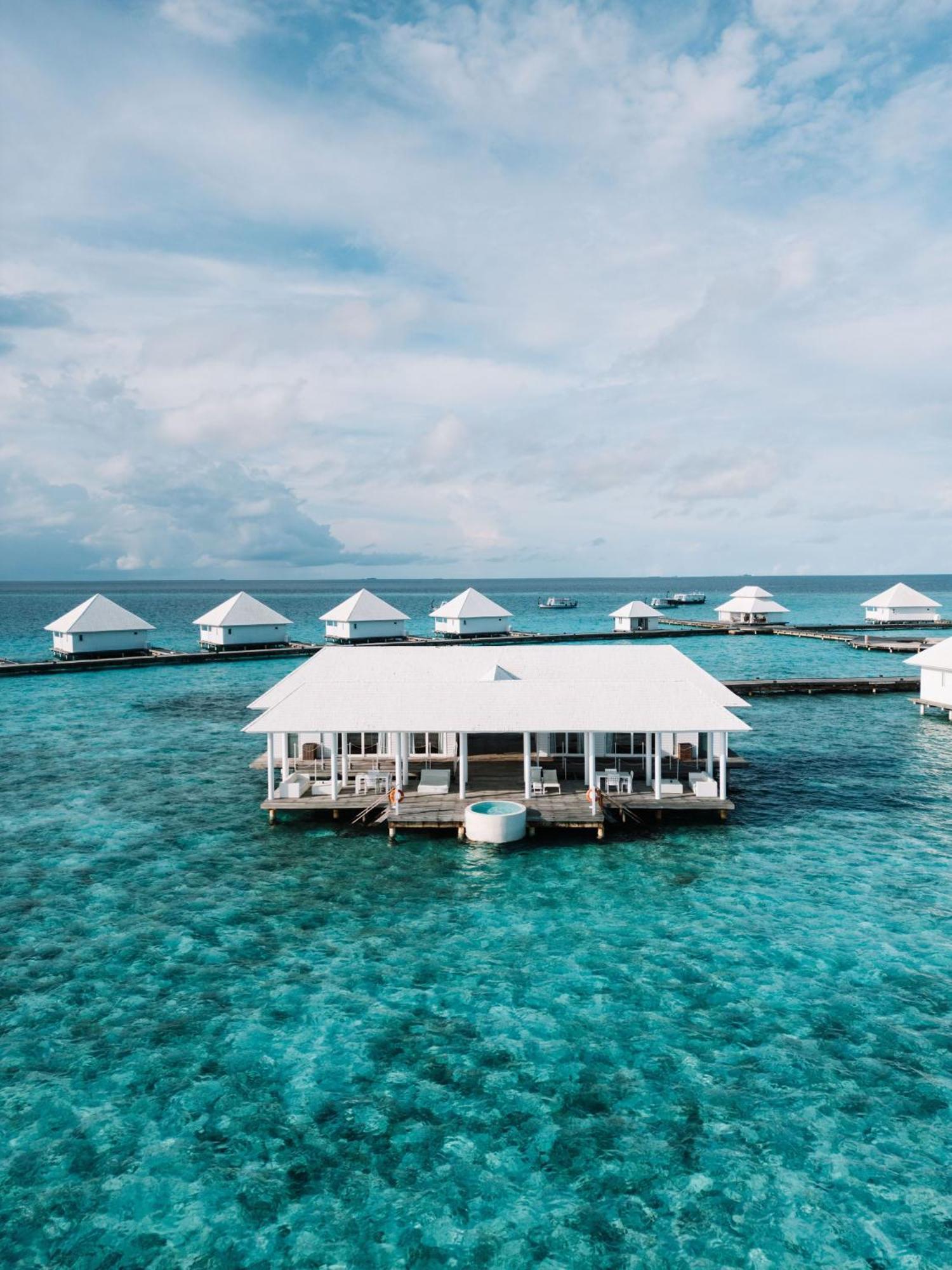Diamonds Athuruga Maldives Resort & Spa Esterno foto